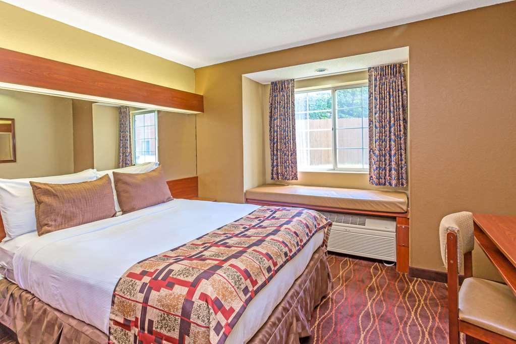Microtel Inn & Suites By Wyndham Norcross Værelse billede