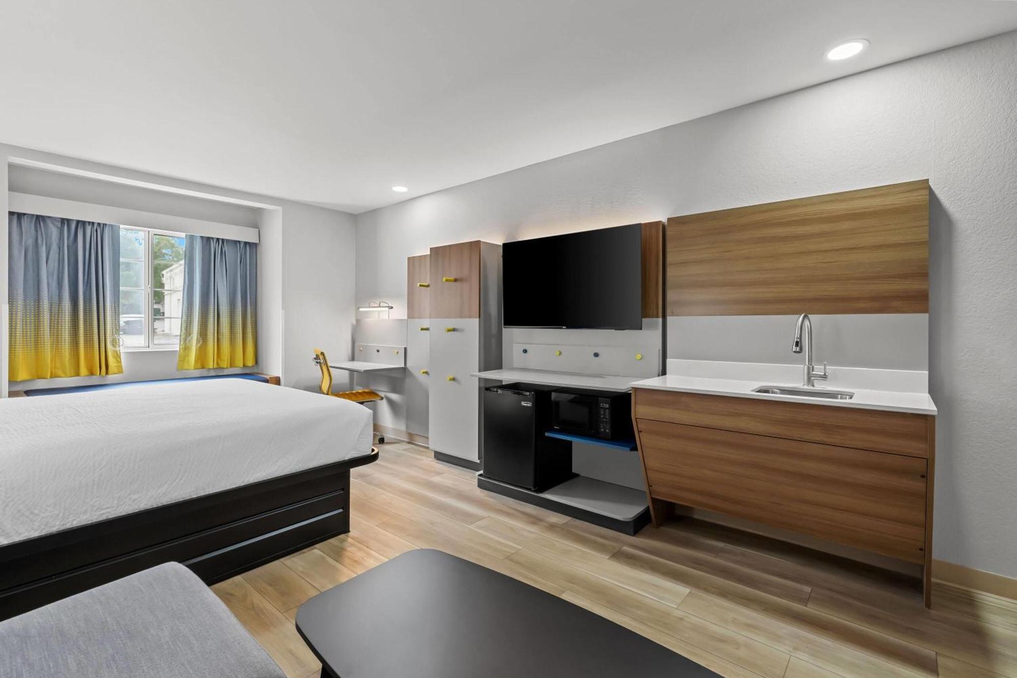 Microtel Inn & Suites By Wyndham Norcross Eksteriør billede