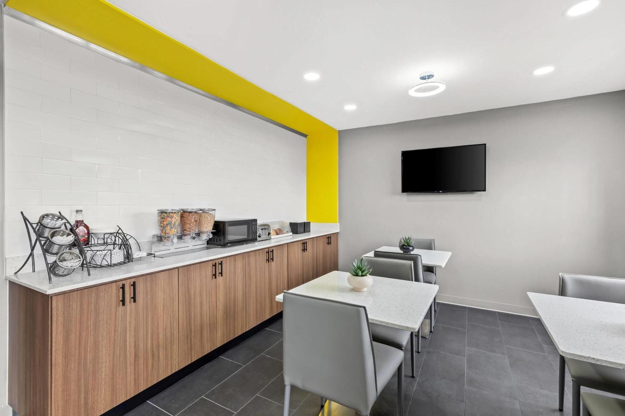 Microtel Inn & Suites By Wyndham Norcross Eksteriør billede